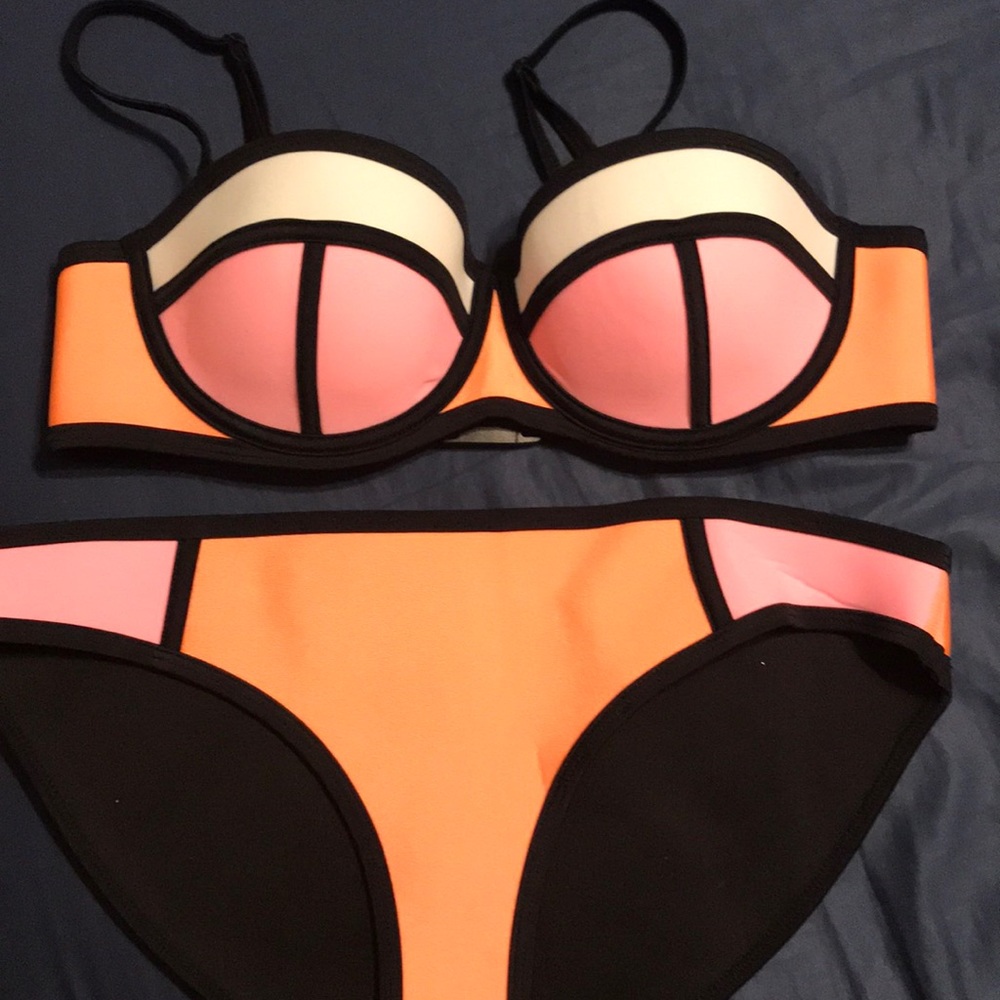 Triangl Bikini - NEVER WORN